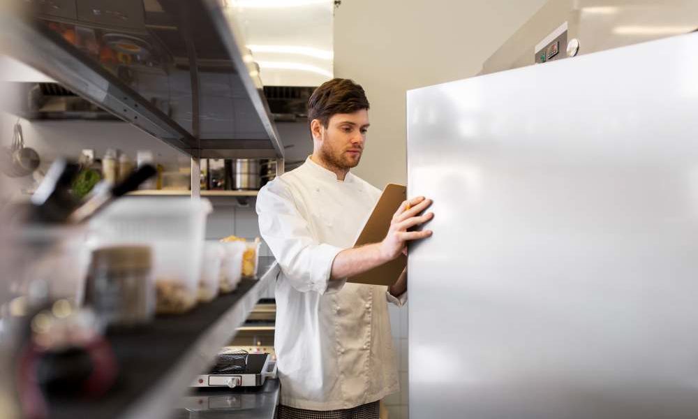 2 things you can do to keep your commercial refrigeration units in running order